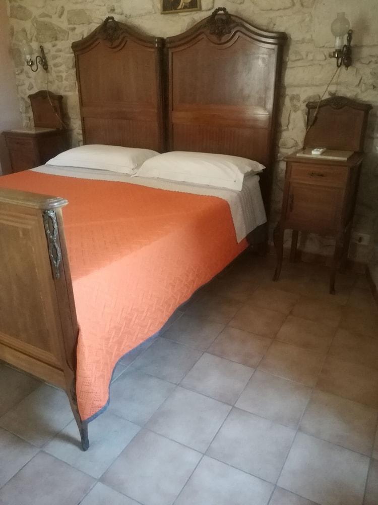 Finestre Su Ibla Bed & Breakfast Ragusa Exterior foto