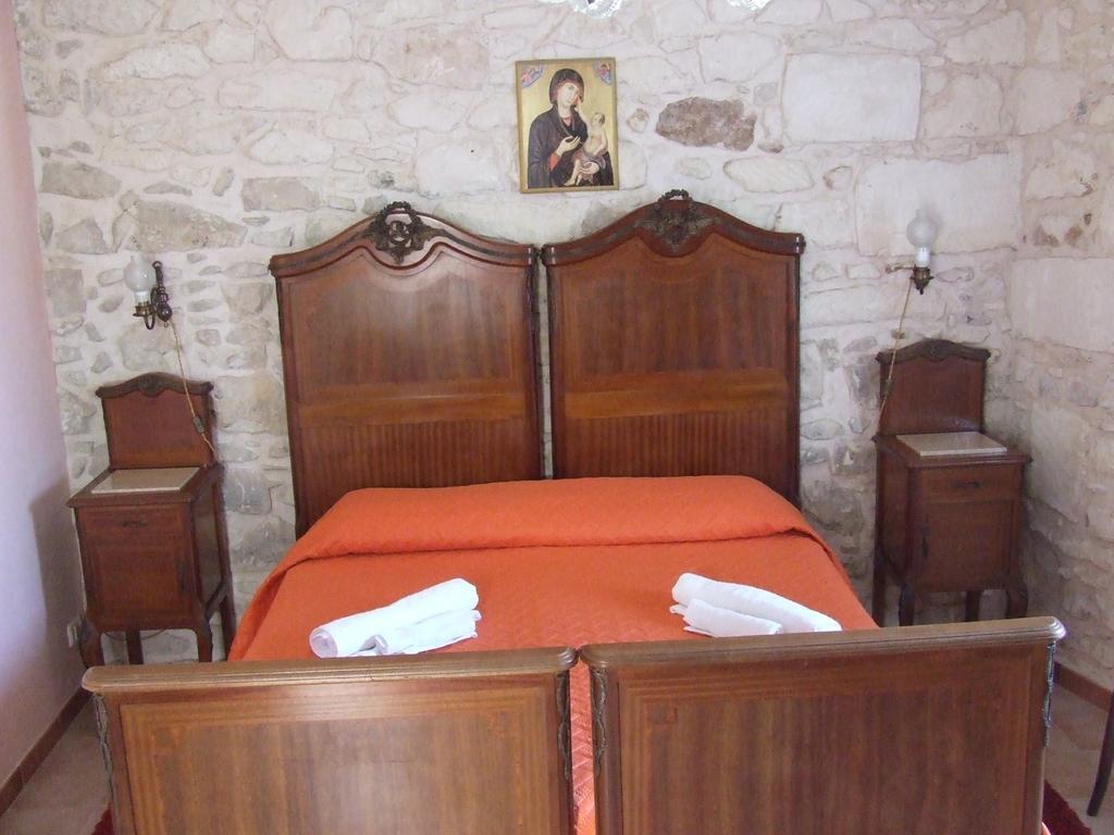 Finestre Su Ibla Bed & Breakfast Ragusa Exterior foto